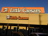 Little Caesars Pizza outside