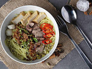 Warung Pak Teh, Bihun Sup Utara food