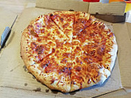 Domino's Pizza food