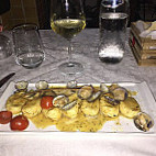 L'antico Chiostro food