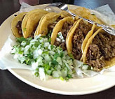 Taqueria La Mexicana food