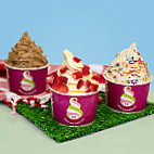 Menchie's Leander food