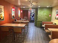 Del Taco inside