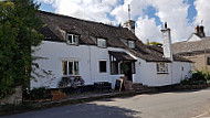 The Pandy Inn outside