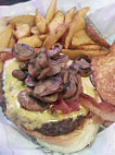 Fuddruckers food