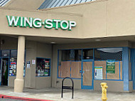 Wingstop outside