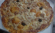 Lolo Pizza food