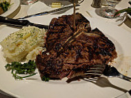 Rae & Jerry's Steak House food