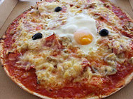 Pizza Chez Vinc's food