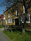 The Crown Tuns Puddingface, The Pie Place outside