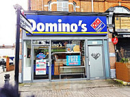 Domino's Pizza London Ealing Common outside