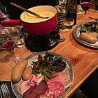 La Fondue en Folie food