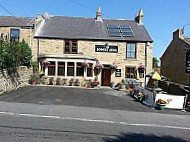 The Joiners Arms outside