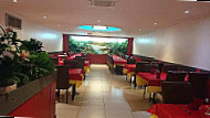 Buffet Royal inside