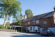 Rose Crown Cuckfield outside