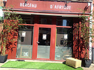 Berceau d'Afrique outside