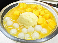 Heart Melt Dessert (tsz Wan Shan) food