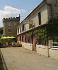 Auberge du Lion d'Or outside