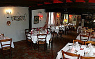 L'auberge De Monceaux food