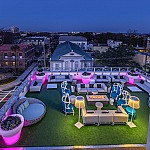 Eleve Restaurant & Rooftop outside