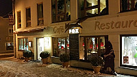 Café Fox outside