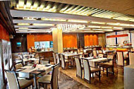 Hotel Restaurant Jawahar inside