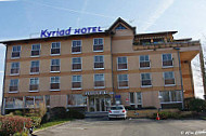 Kyriad outside