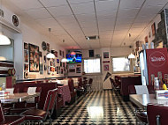 Jones - K`s Original American Diner food