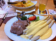 Zur Krone food