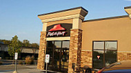 Pizza Hut outside