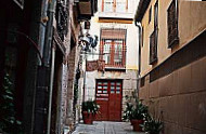 Taberna El Gallo outside