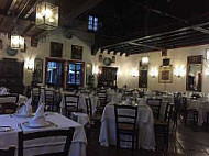 La Pesquera inside