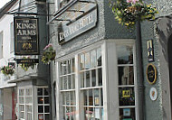 The Kings Arms inside