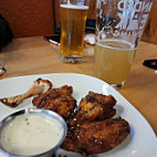 Boston Pizza food