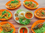 Warung Rain Rahil food