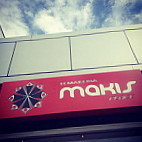 Makis Place outside