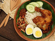 Nasi Lemak Yop food