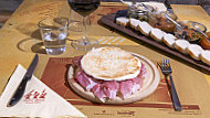 Pane Vino E San Daniele food