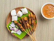 Restoran Sate Iyen food