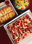 Jet's Pizza food