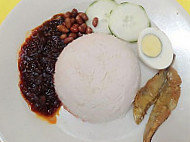 Nasi Lemak Klang Taman Sri Bangau food