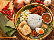 Nasi Kerabu Warisan Kampung food