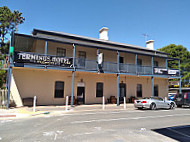 Terminus Hotel outside