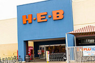 H-e-b outside