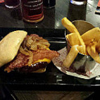 Red Robin Gourmet Burgers And Brews food