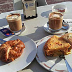 Cafeteria La Plata Burgos food