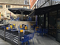 Pizza Express inside