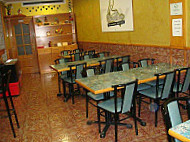 El Pelicano inside