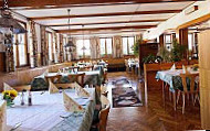 Dieter Schurr Gasthaus Hirsch Oberberken inside