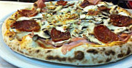 Pizzaria Fratelli food